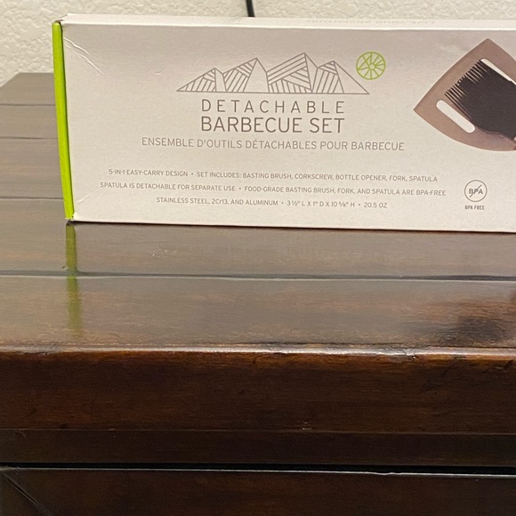 Eddie Bauer detachable barbecue set - Picture 10 of 10